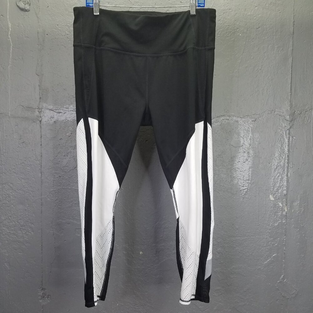 Athleta Precision Leggings Women's XL High Rise 7/8 Black White Perforated Mesh